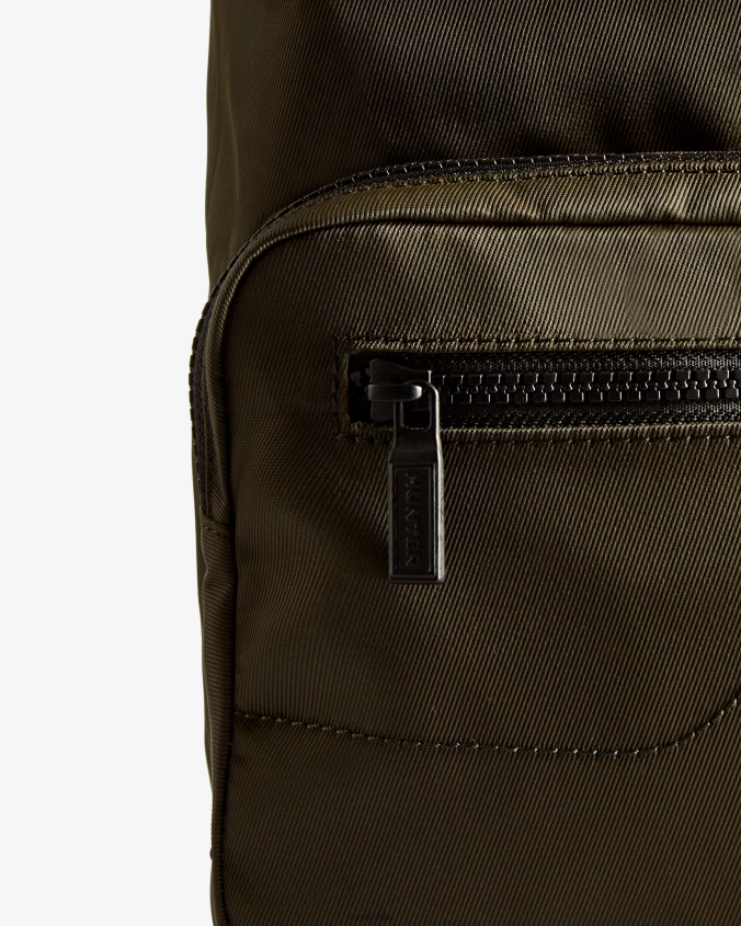 mochila mini pioneer de nailon con clip superior JV4X48424 Hunter hombres