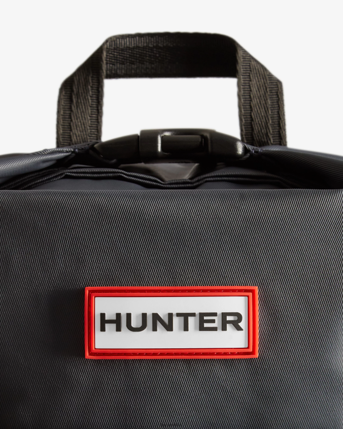 mochila pioneer de nailon con clip superior JV4X48421 Hunter hombres